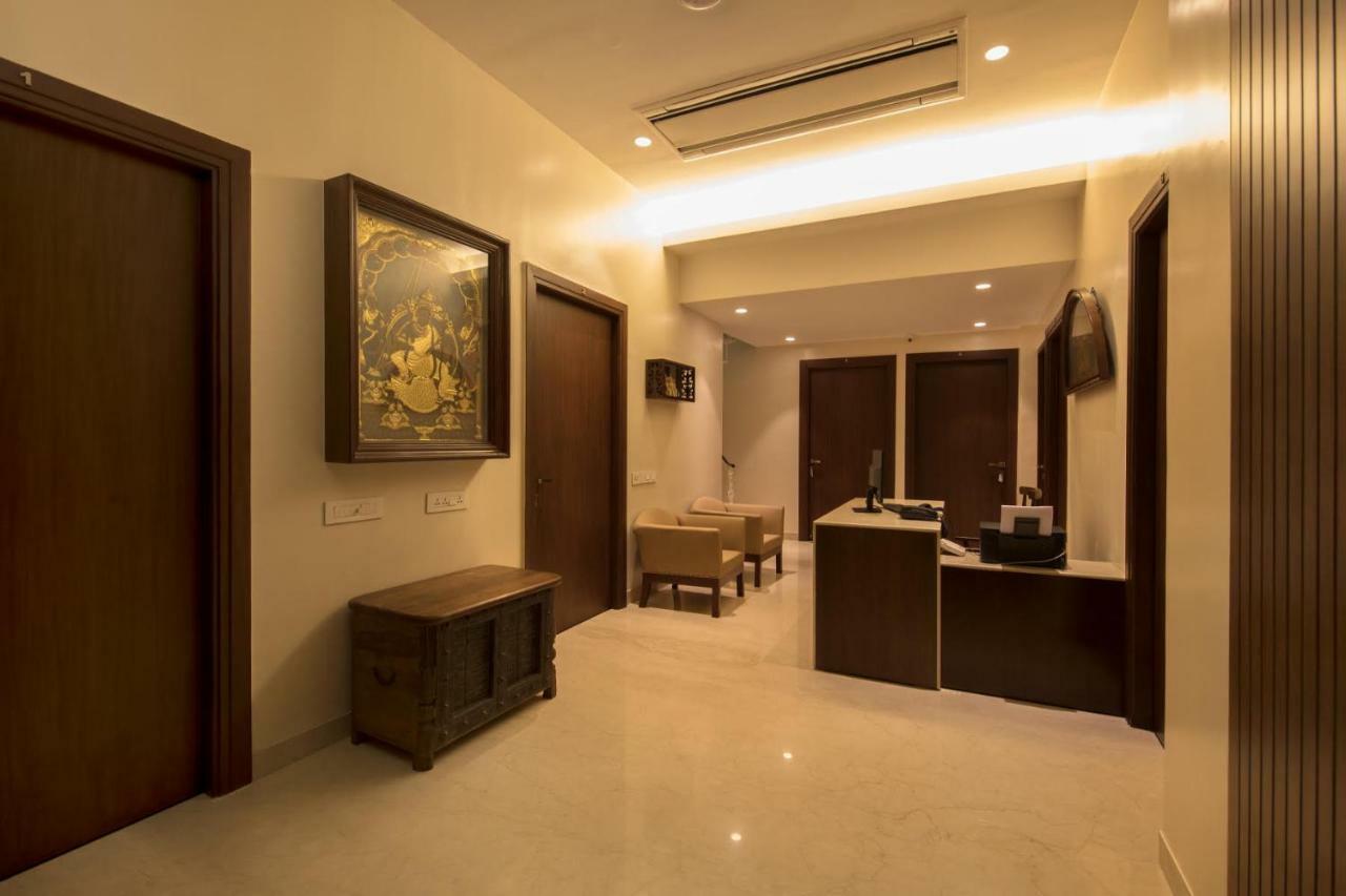 Park Suites Kolkata Bagian luar foto